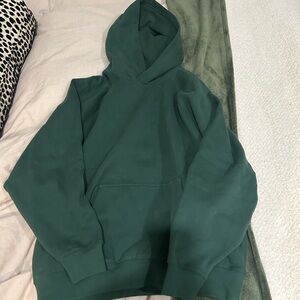 Aritzia Sweatfleece Mega Raglan Hoodie
